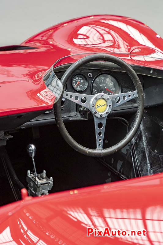 Bonhams Paris, tableau de bord Ferrari Dino 206s/sp
